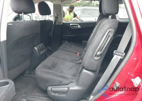 2015 Nissan Pathfinder S из США, поврежденный, VIN 5N1AR2MM9FC659250